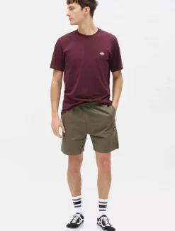 Store Mapleton Short Sleeve T-Shirt T-Shirts
